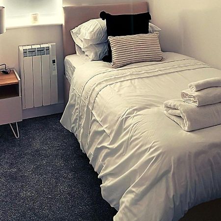 Peniel Properties - Уелуин Гардън Сити Екстериор снимка